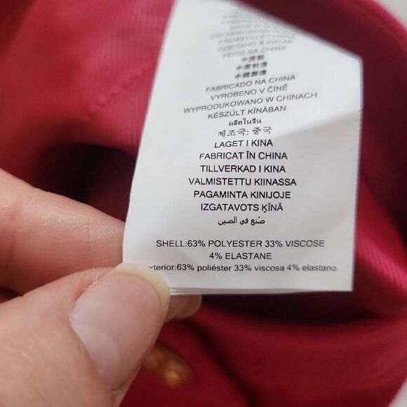 Michael Kors Ladies Size 10 Pink Carmine Pleated Gold Button Shorts - Picture 5 of 6